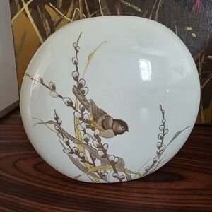 Otagiri/Japanese ceramic vase/ 1980s/Flat round vase with lovely Bird